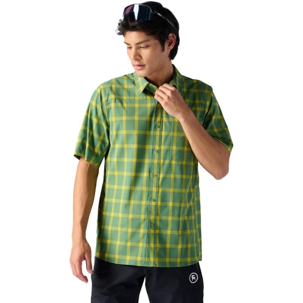 imageBackcountry Slickrock ShortSleeve ButtonUp Jersey MensElm Green Plaid