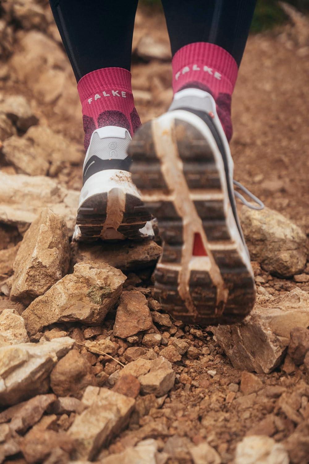 imageFALKE Womens RU Trail Running Socks Stabilizing Athletic 1 PairWhite Whitemix 2020