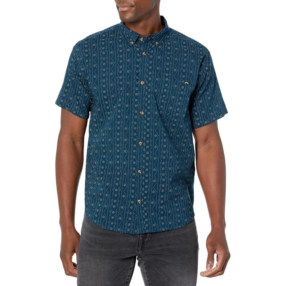 imageBillabong Mens Classic Sundays Woven Short Sleeve Short Sleeve ShirtDark Navy