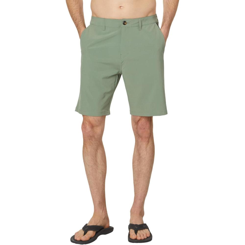 imageQuiksilver Mens Union Amphibian 20 Inch Water Friendly Hybrid Short 2844Sea Spray