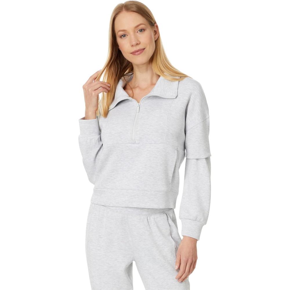 imageTravisMathew Womens Skyloft Soft 12 ZipHeather Light Grey