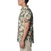 Columbia Men’s Silver Ridge Utility Lite Novelty Short Sleeve(Ancient Fossil Floriculture)