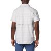Columbia Men’s Silver Ridge Utility Lite Novelty Short Sleeve(Flint Grey Chambray Stripe)