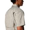 Columbia Men’s Silver Ridge Utility Lite Novelty Short Sleeve(Safari Pulaski Plaid)