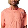 Columbia Men’s Tamiami II Short Sleeve Shirt(Faded Peach)