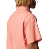 Columbia Men’s Tamiami II Short Sleeve Shirt(Faded Peach)