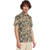 Columbia Men’s Wild Cast Camp Shirt(Fossil Deltahunter Camo)