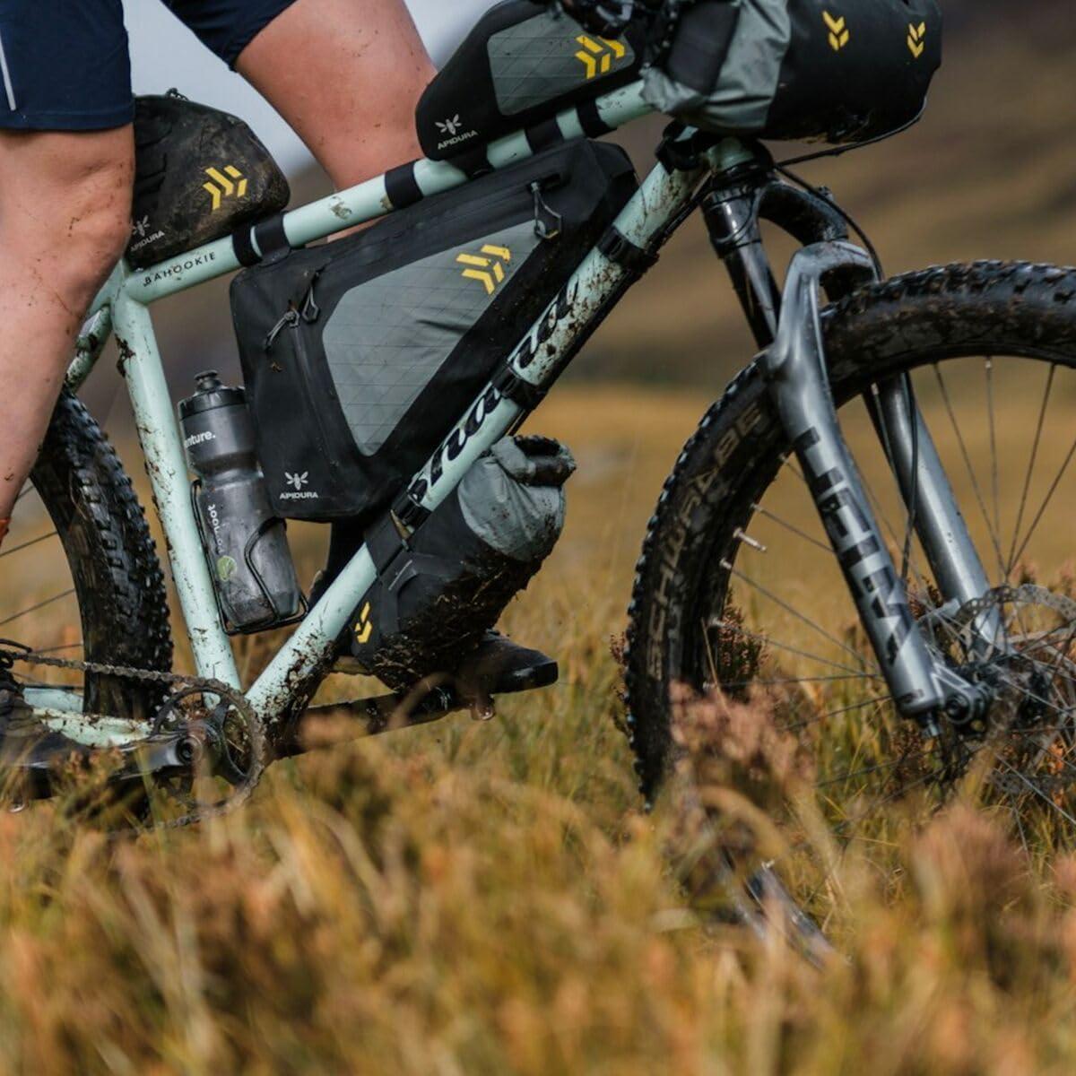 imageApidura Backcountry Downtube Pack BlackGrey 18L