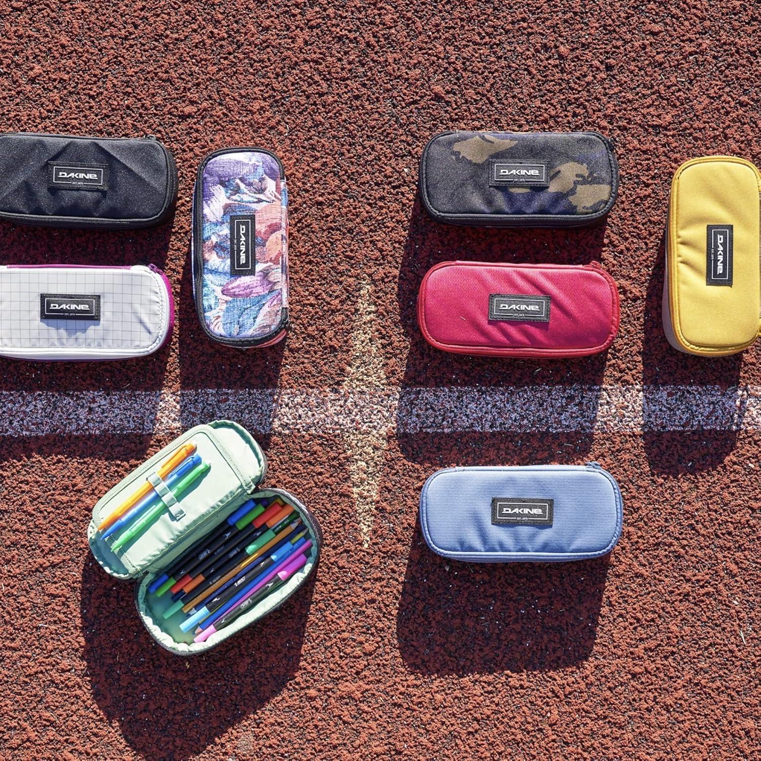 imageDakine Unisex School Case XL Black IIFull Bloom