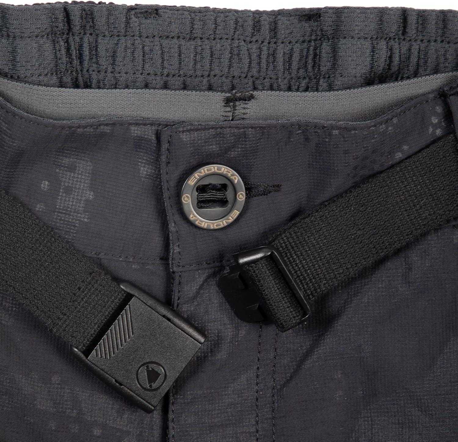 imageEndura Mens Hummvee Mountain Bike Baggy Cycling Short with LinerBlack Camo