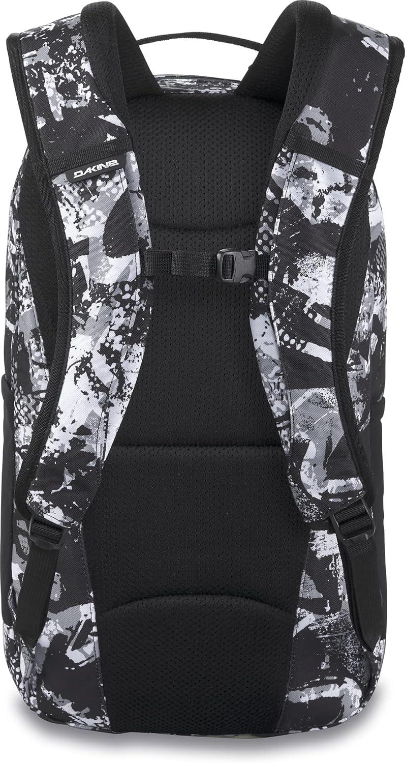 imageDakine Urbn Mission Pack 18L 8 Bit Floral One SizeStreet Art