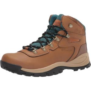 Columbia Women’s Newton Ridge Plus Waterproof Amped Hiking Boot(Elk/River Blue)